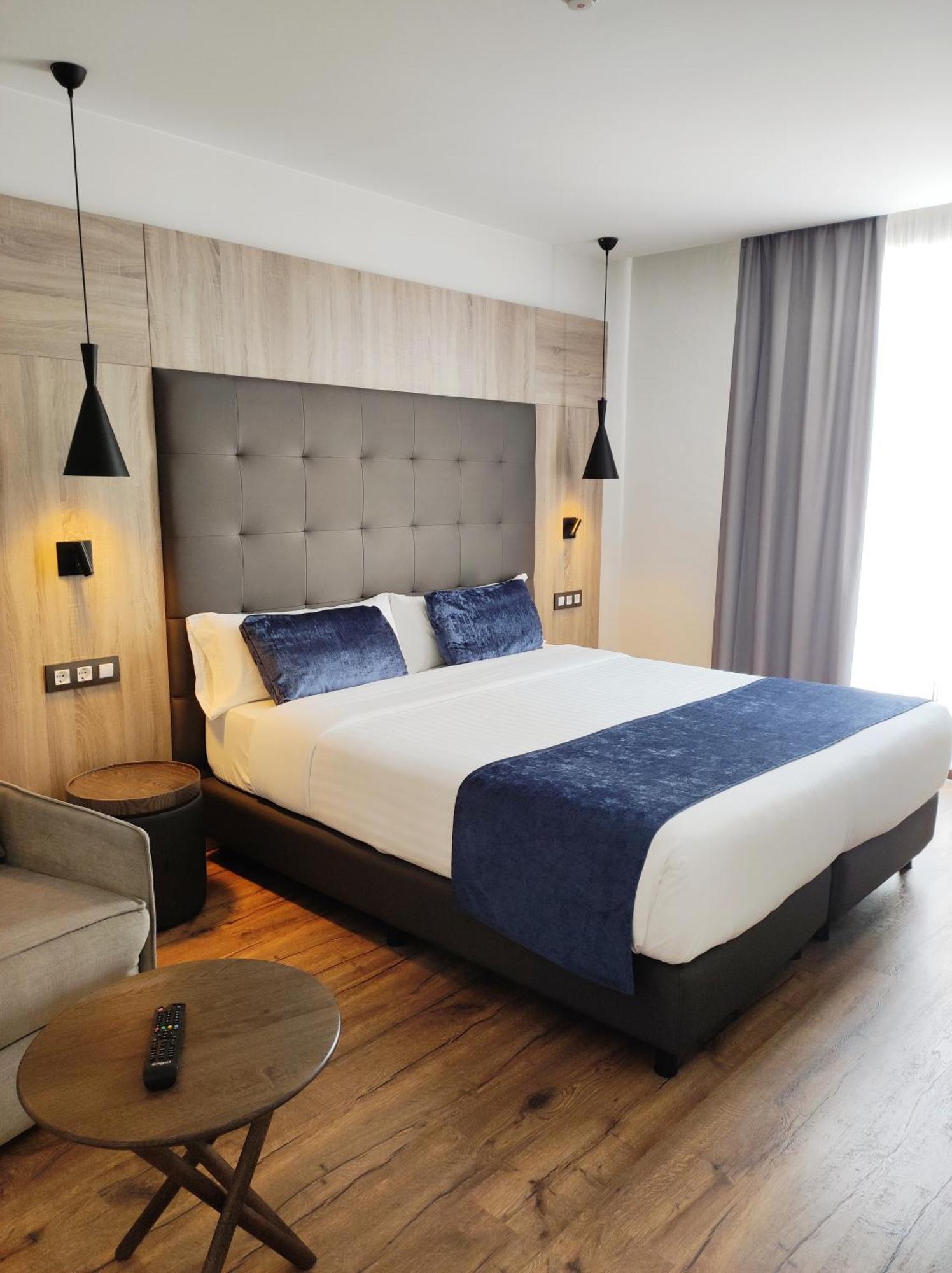 Taverna De La Sal Boutique Hotel L' Escala Ngoại thất bức ảnh